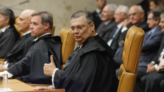 stf-pode-tornar-bolsonaro-reu-por-tentativa-de-golpe;-especialista-ve-consenso-entre-ministros