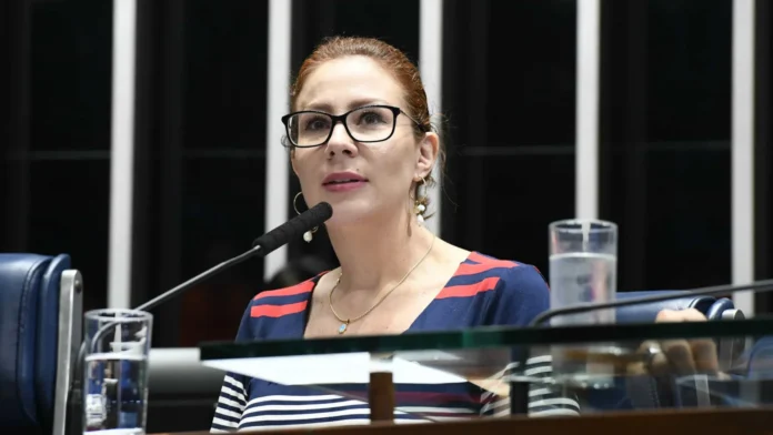 stf-forma-maioria-para-condenar-e-cassar-carla-zambelli