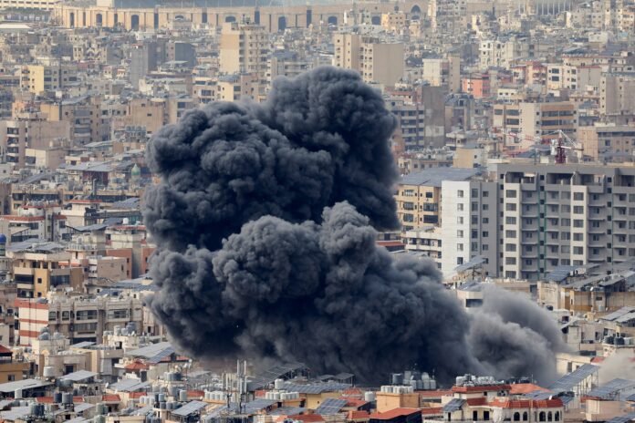 israel-realiza-primeiro-ataque-pesado-aos-suburbios-de-beirute-desde-cessar-fogo-com-hezbollah israel-realiza-primeiro-ataque-pesado-aos-suburbios-de-beirute-desde-cessar-fogo-com-hezbollah