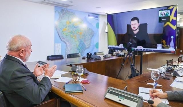 lula-deve-conversar-com-zelensky-nesta-semana-para-discutir-guerra-entre-russia-e-ucrania lula-deve-conversar-com-zelensky-nesta-semana-para-discutir-guerra-entre-russia-e-ucrania
