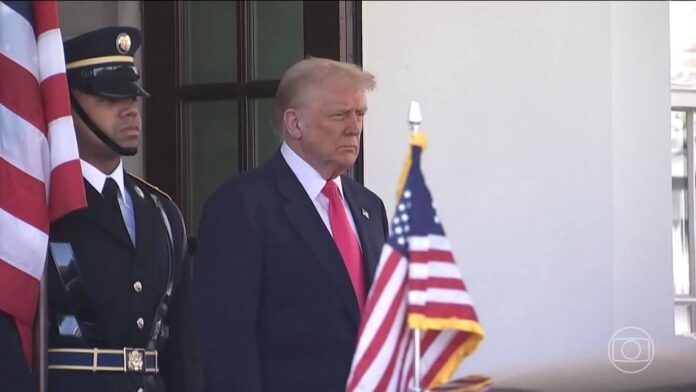 diplomatas-brasileiros-viajam-aos-eua-para-tentar-negociar-alternativas-ao-‘tarifaco’-de-trump diplomatas-brasileiros-viajam-aos-eua-para-tentar-negociar-alternativas-ao-‘tarifaco’-de-trump