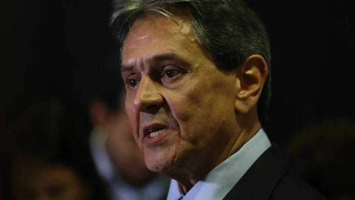 trf2-concede-prisao-domiciliar-ao-ex-deputado-roberto-jefferson