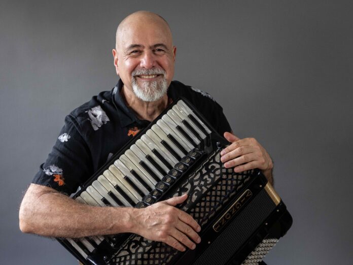 a-‘sanfonada’-de-toninho-ferragutti-em-album-autoral-derivado-da-quarentena a-‘sanfonada’-de-toninho-ferragutti-em-album-autoral-derivado-da-quarentena