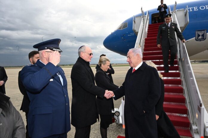 trump-recebe-netanyahu-na-casa-branca-para-discutir-tarifas-e-sancoes-ao-ira;-video trump-recebe-netanyahu-na-casa-branca-para-discutir-tarifas-e-sancoes-ao-ira;-video
