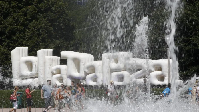 veja-grade-completa-do-lollapalooza-brasil-2025-com-datas-e-horarios