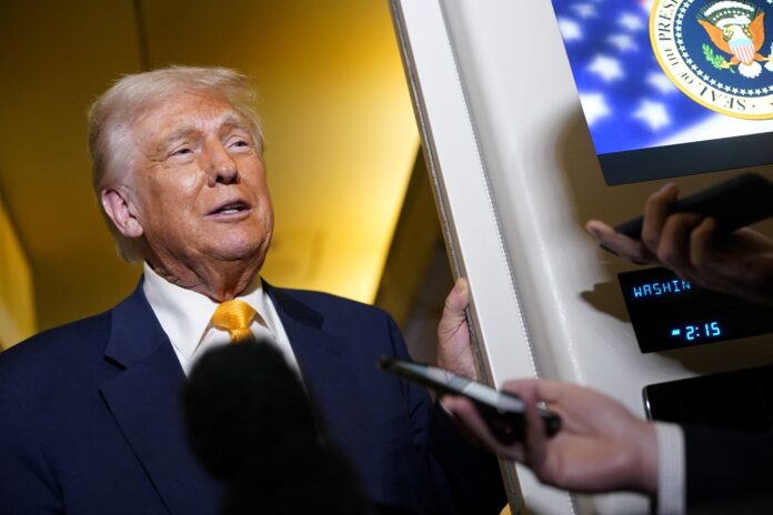 trump-diz-que-‘ninguem-esta-sendo-liberado’-e-que-avalia-tarifas-para-smartphones-e-eletronicos trump-diz-que-‘ninguem-esta-sendo-liberado’-e-que-avalia-tarifas-para-smartphones-e-eletronicos