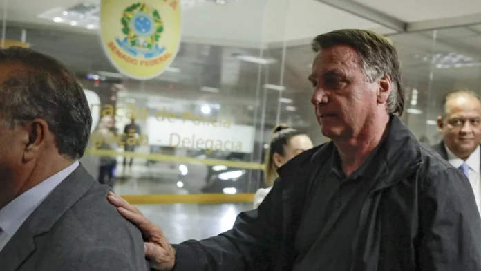 bolsonaro-insiste-em-julgamento-pelo-plenario-do-stf