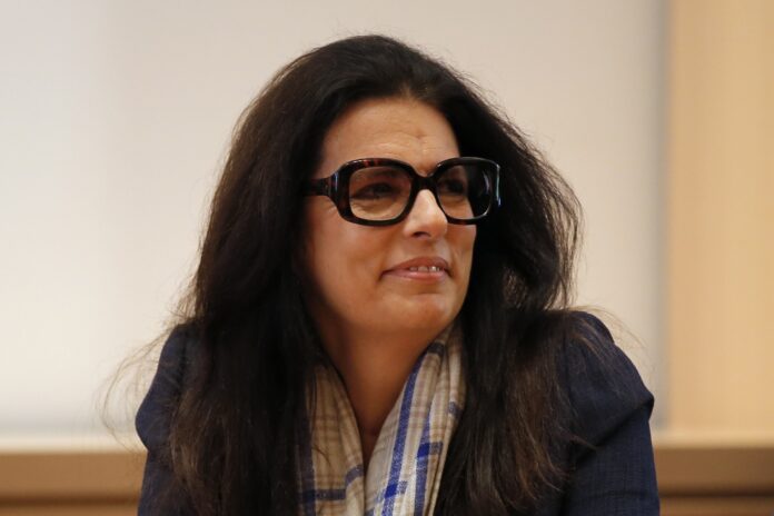 francoise-bettencourt-meyers,-2a-mulher-mais-rica-do-mundo,-deixa-seu-cargo-a-frente-da-l’oreal francoise-bettencourt-meyers,-2a-mulher-mais-rica-do-mundo,-deixa-seu-cargo-a-frente-da-l’oreal