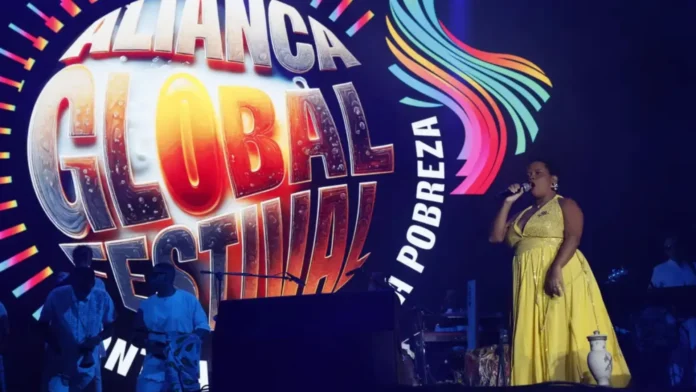 artistas-defendem-democracia-no-festival-alianca-global