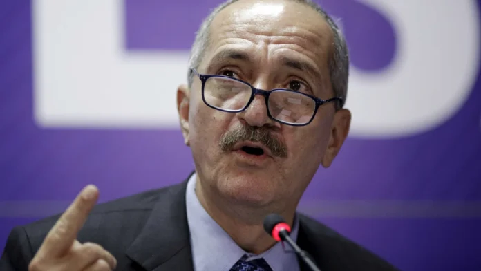 moraes-ameaca-prender-aldo-rebelo-por-desacato-em-depoimento-sobre-trama-golpista