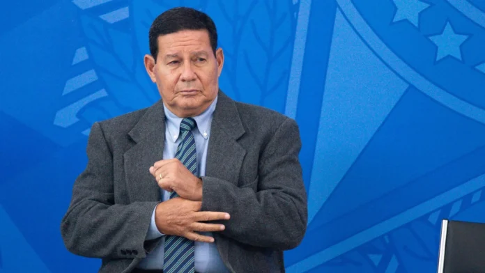 mourao-nega-ao-stf-relato-de-cid-e-diz-que-desconhecia-pressao-golpista-sob-bolsonaro