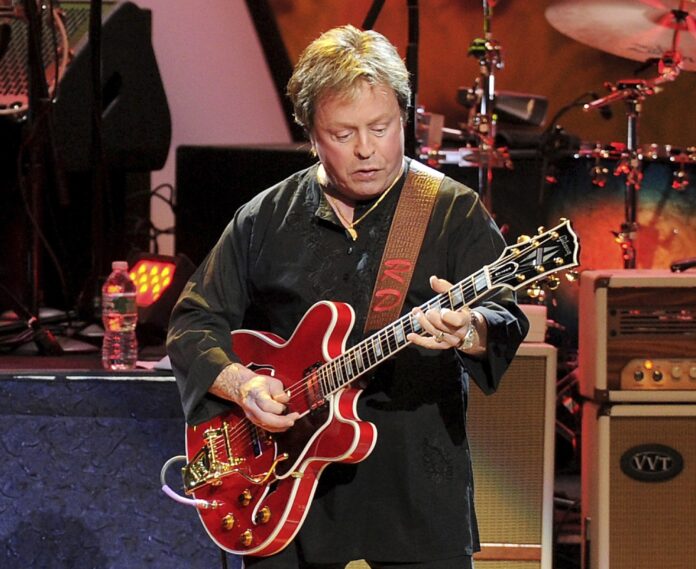rick-derringer,-guitarrista-conhecido-por-‘hang-on-sloopy’,-morre-aos-77-anos rick-derringer,-guitarrista-conhecido-por-‘hang-on-sloopy’,-morre-aos-77-anos