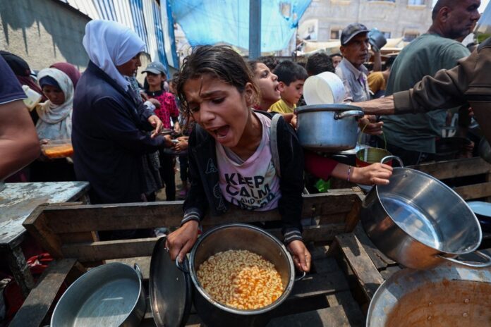 organizacao-apoiada-por-eua-e-israel-anuncia-retomada-da-distribuicao-de-alimentos-em-gaza