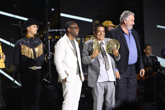 liniker,-zeca-pagodinho,-lauana-prado-e-grelo-vencem-premio-da-musica-brasileira-2025;-veja-lista liniker,-zeca-pagodinho,-lauana-prado-e-grelo-vencem-premio-da-musica-brasileira-2025;-veja-lista