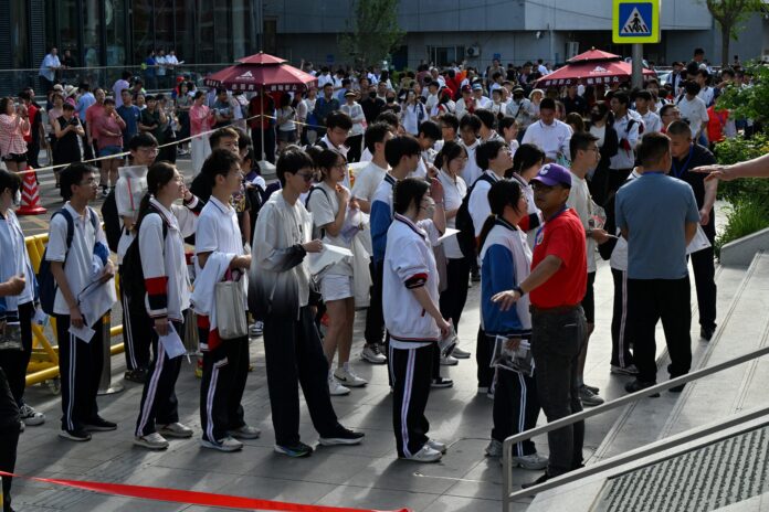 3-questoes-rapidas-de-ingles-do-‘gaokao’,-vestibular-da-china-tido-como-‘o-mais-dificil-do-mundo’ 3-questoes-rapidas-de-ingles-do-‘gaokao’,-vestibular-da-china-tido-como-‘o-mais-dificil-do-mundo’