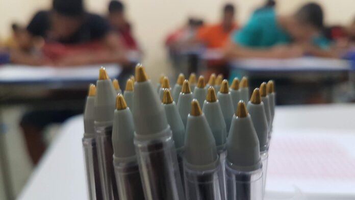vagas-para-aplicadores-de-prova-do-enem-pagam-ate-r$-864-por-dia;-veja-quem-pode-se-inscrever vagas-para-aplicadores-de-prova-do-enem-pagam-ate-r$-864-por-dia;-veja-quem-pode-se-inscrever