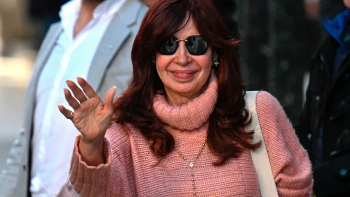 lula-diz-que-cristina-kirchner-chorou-em-ligacao-apos-condenacao