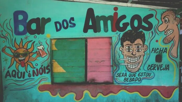 a-incrivel-colecao-de-pinturas-feitas-a-mao-nas-paredes-do-brasil-afora a-incrivel-colecao-de-pinturas-feitas-a-mao-nas-paredes-do-brasil-afora