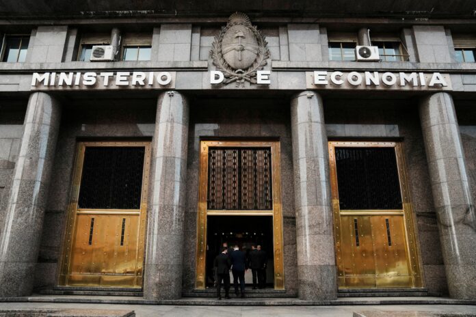 argentina-pode-precisar-pedir-‘perdao’-por-nao-cumprir-meta-do-fmi argentina-pode-precisar-pedir-‘perdao’-por-nao-cumprir-meta-do-fmi