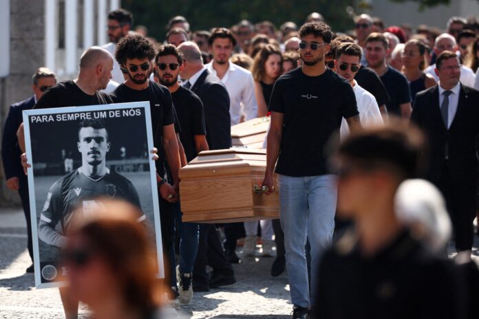 comeca-funeral-de-diogo-jota-e-irmao-em-portugal comeca-funeral-de-diogo-jota-e-irmao-em-portugal