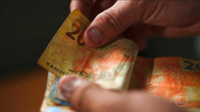 na-ponta-do-lapis:-mec-cria-programa-para-levar-educacao-financeira-as-escolas-publicas