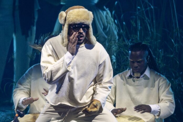bad-bunny:-como-foi-a-estreia-da-aguardada-turne-que-vem-ao-brasil