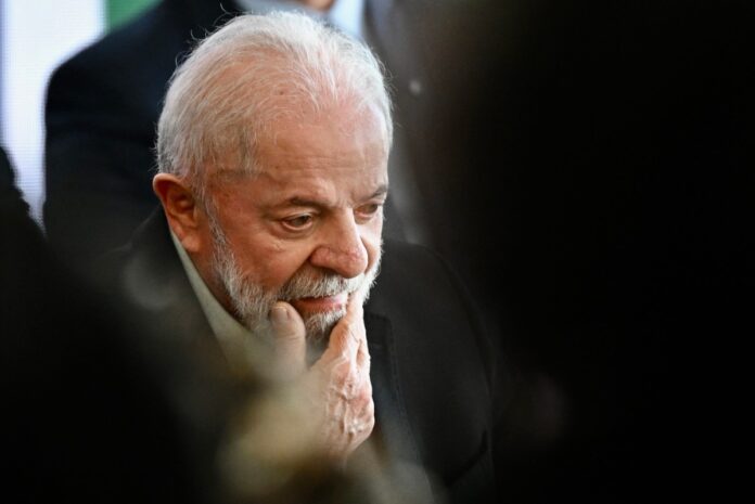 lula-tende-a-vetar-aumento-de-deputados,-dizem-auxiliares