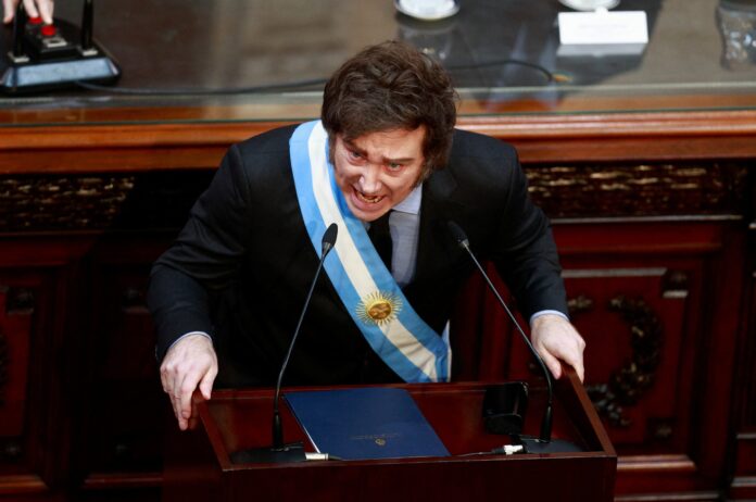 e-#fake-que-iphone-na-argentina-saira-por-menos-de-r$-2.400-apos-corte-de-impostos-de-milei