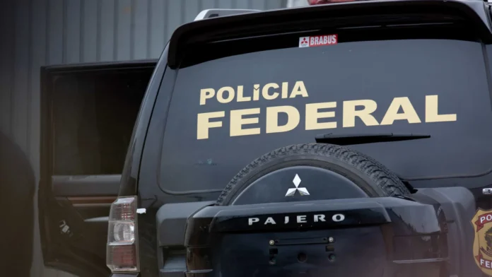 procedimento-sigiloso-contra-bolsonaro-chegou-a-moraes-2-dias-apos-tarifaco-de-trump