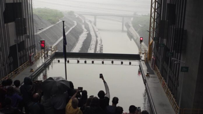 china-inicia-construcao-da-maior-hidreletrica-do-mundo-e-gera-otimismo-no-mercado china-inicia-construcao-da-maior-hidreletrica-do-mundo-e-gera-otimismo-no-mercado