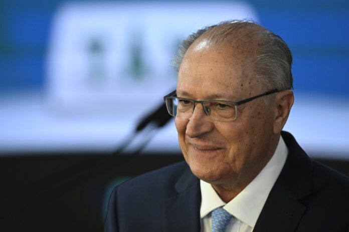 alckmin-diz-que-destacou-ao-secretario-de-comercio-dos-eua-interesse-do-brasil-em-negociar alckmin-diz-que-destacou-ao-secretario-de-comercio-dos-eua-interesse-do-brasil-em-negociar