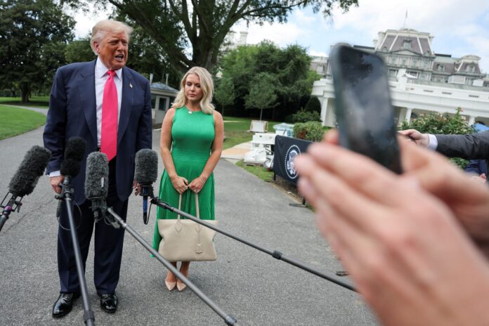 e-#fake-que-video-mostre-trump-ameacando-‘buscar’-bolsonaro-no-brasil;-legendas-alteraram-declaracao