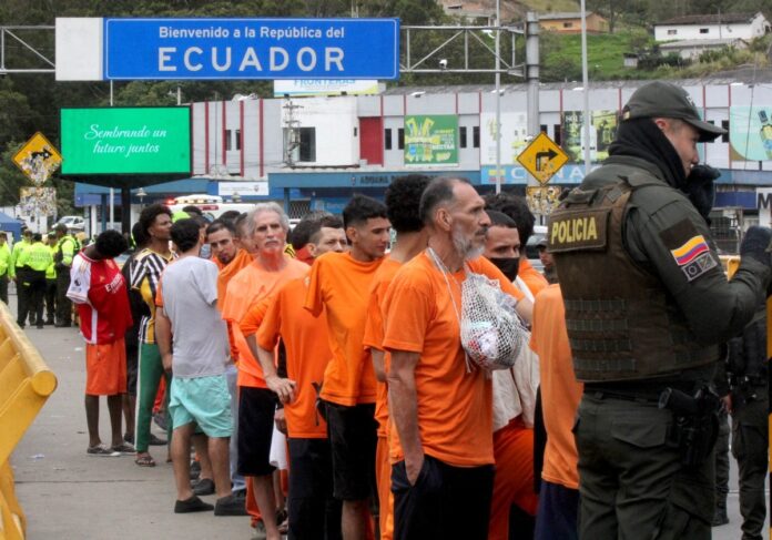 equador-deporta-mais-de-800-presos-colombianos-em-meio-a-aumento-de-tensao-entre-os-dois-paises equador-deporta-mais-de-800-presos-colombianos-em-meio-a-aumento-de-tensao-entre-os-dois-paises