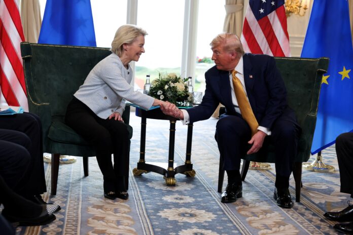 eua-e-uniao-europeia-fecham-acordo-sobre-tarifas:-entenda-principais-pontos eua-e-uniao-europeia-fecham-acordo-sobre-tarifas:-entenda-principais-pontos