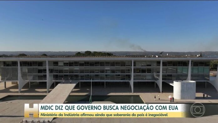 tarifaco:-brasil-nao-vai-sair-da-mesa-de-negociacoes-em-nenhum-momento,-diz-haddad tarifaco:-brasil-nao-vai-sair-da-mesa-de-negociacoes-em-nenhum-momento,-diz-haddad