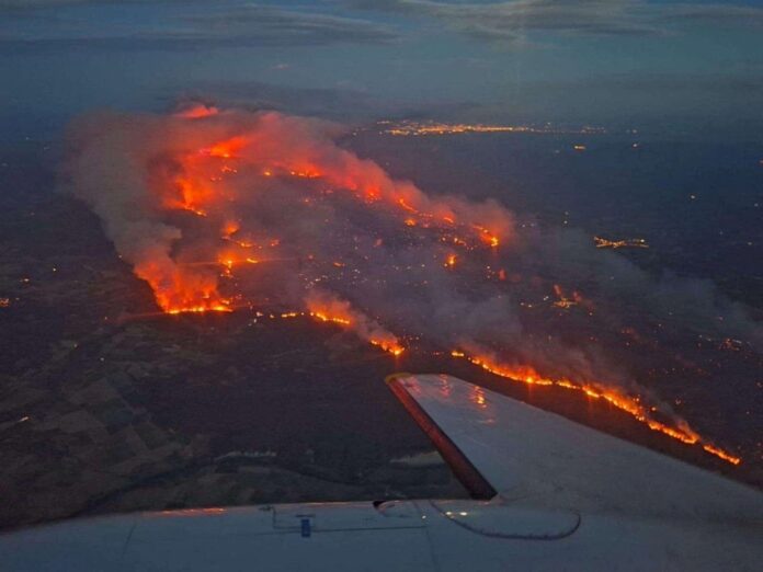 incendio-na-franca,-maior-da-temporada,-deixa-1-morto-e-9-feridos;-veja-video