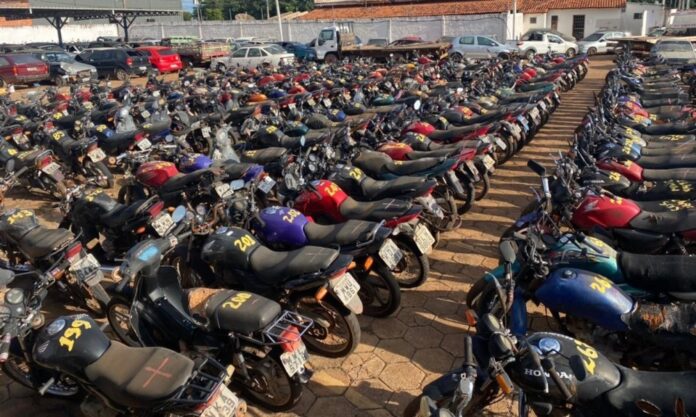 leilao-de-motos-do-detran-sp-tem-yamaha-xt-660r-por-r$-5-mil-e-honda-xre-300-a-r$-3,5-mil leilao-de-motos-do-detran-sp-tem-yamaha-xt-660r-por-r$-5-mil-e-honda-xre-300-a-r$-3,5-mil