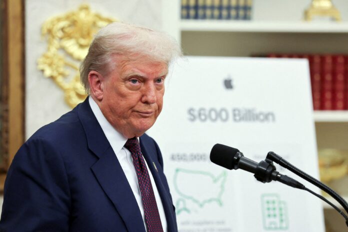 trump-estuda-classificar-maconha-como-droga-menos-perigosa,-diz-jornal trump-estuda-classificar-maconha-como-droga-menos-perigosa,-diz-jornal