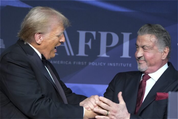 trump-anuncia-homenagens-a-sylvester-stallone,-kiss-e-gloria-gaynor