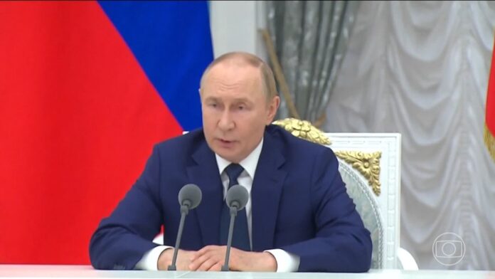 na-vespera-de-encontrar-trump,-putin-demonstra-abertura-a-acordo-nuclear-com-eua