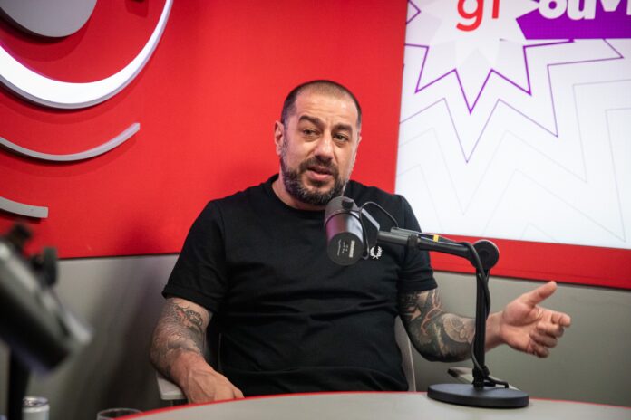 g1-ouviu-#316-–-badaui:-nos-30-anos-do-cpm-22,-cantor-fala-sobre-fama,-criticas-e-emo