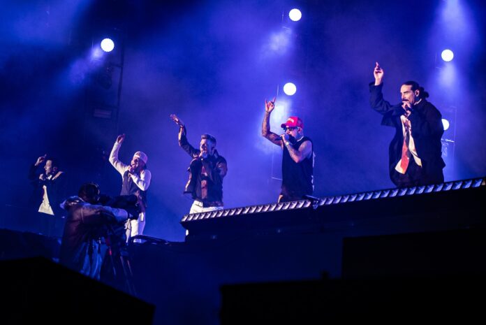 the-town-2025-tem-3o-dia-com-muitos-covers,-dancinhas-e-backstreet-boys-historico