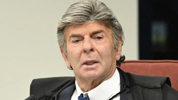 fux-passa-de-algoz-de-reus-do-8/1-a-aliado-de-bolsonaro-em-julgamentos