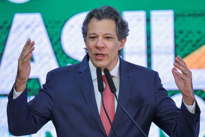 ‘nao-da-pra-usar-a-economia-como-mecanismo-de-guerra-ideologica’,-diz-haddad-sobre-tarifaco-dos-eua