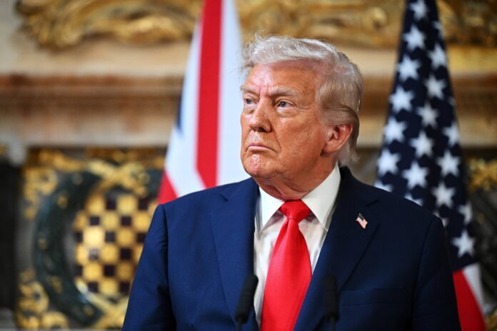 trump-ameaca-revogar-licencas-de-emissoras-de-tv-que-estao-‘contra’-ele trump-ameaca-revogar-licencas-de-emissoras-de-tv-que-estao-‘contra’-ele