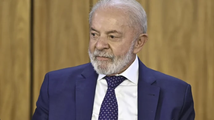 lula-acena-a-evangelicos-e-diz-que-maioria-dos-deputados-pouco-liga-para-o-povo