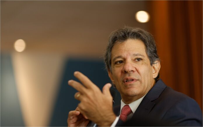 haddad-diz-que-fraudes-na-importacao-de-combustiveis-chegam-a-bilhoes-de-reais haddad-diz-que-fraudes-na-importacao-de-combustiveis-chegam-a-bilhoes-de-reais