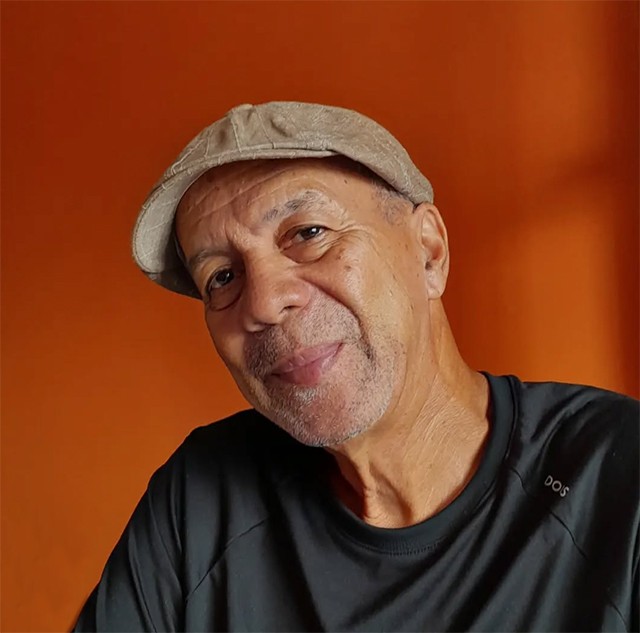 toninho-crespo,-cantor-e-guitarrista-da-cena-de-sao-paulo,-morre-aos-70-anos
