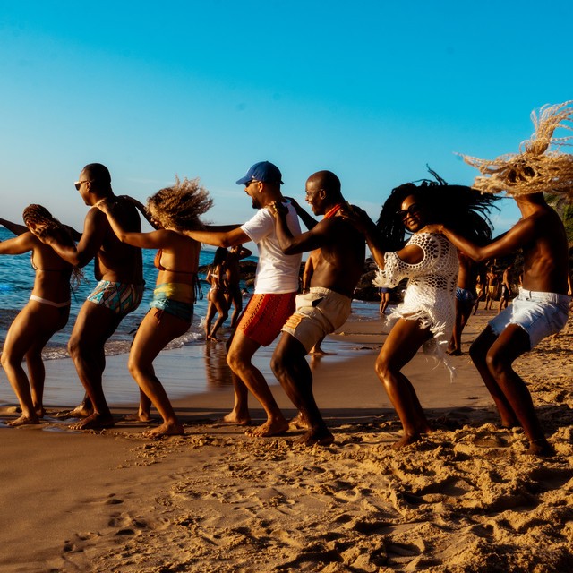 vai-no-cavalinho:-como-uma-danca-virou-de-ponta-cabeca-tantos-shows-ao-vivo