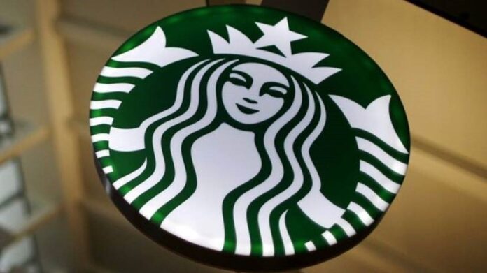 starbucks-anuncia-fechamento-de-lojas-e-cerca-de-900-demissoes-em-plano-de-reestruturacao